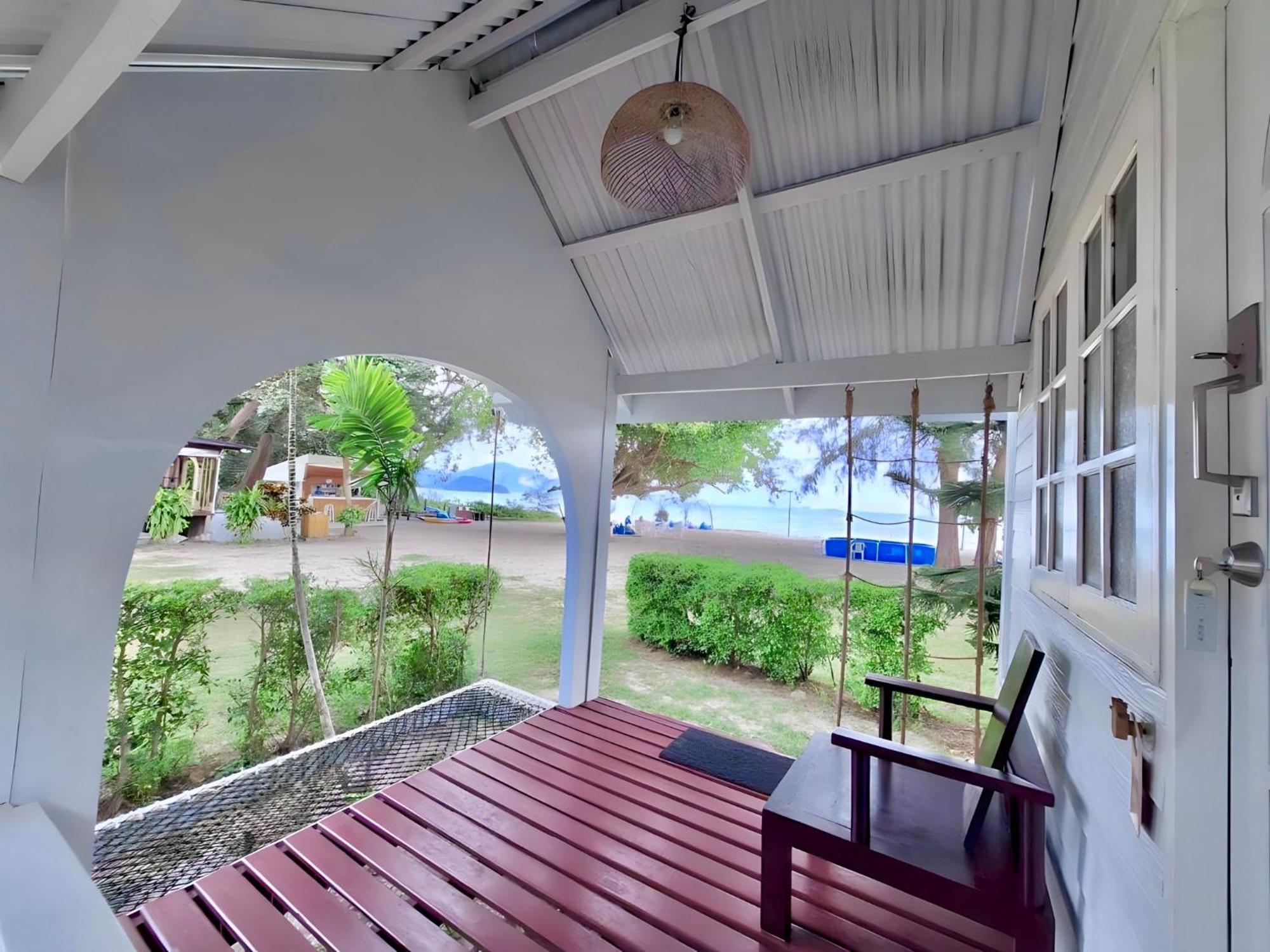 Pan Beachfront Resort Krabi كلونغ موانغ بيتش الغرفة الصورة