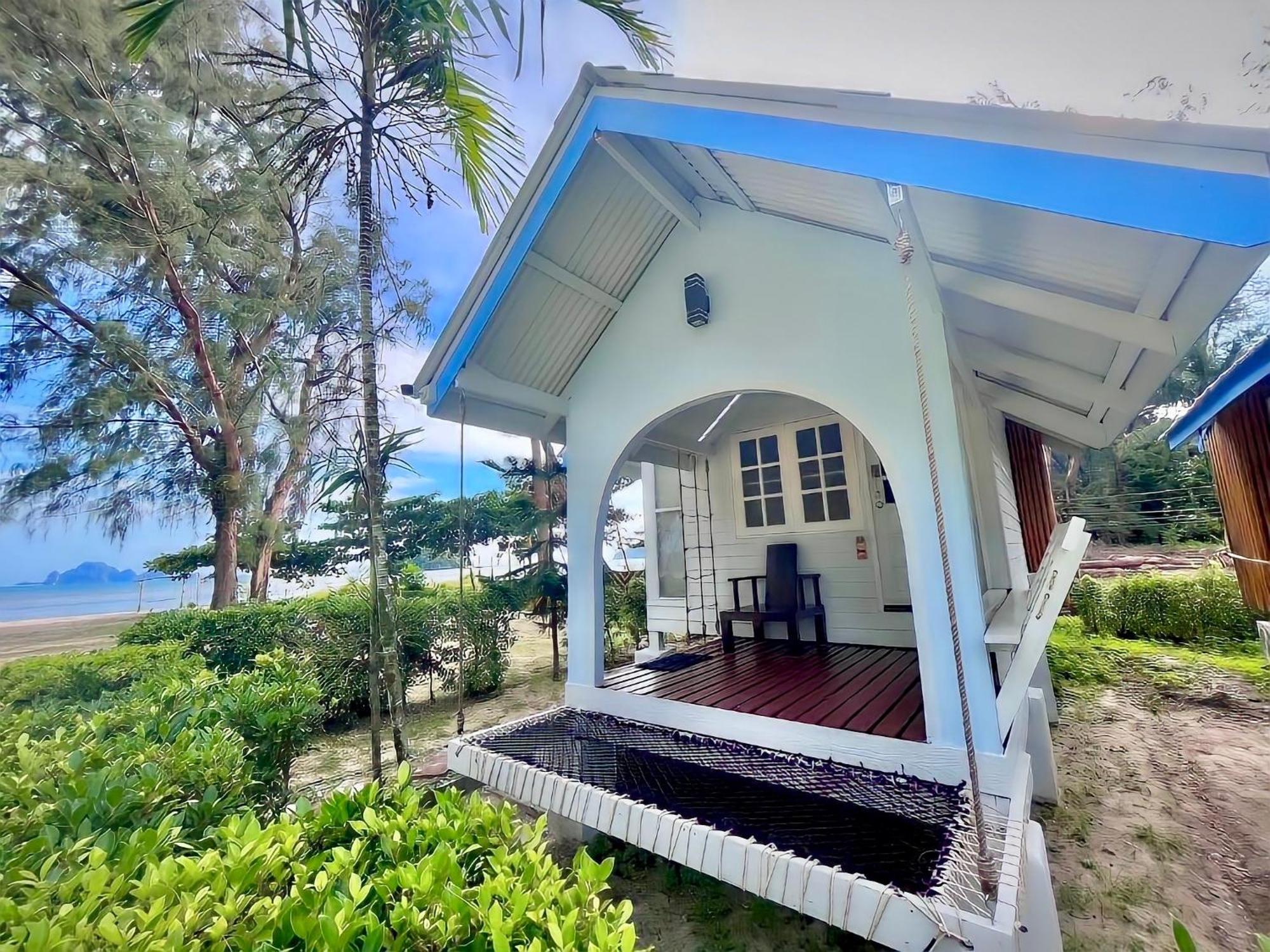 Pan Beachfront Resort Krabi كلونغ موانغ بيتش الغرفة الصورة