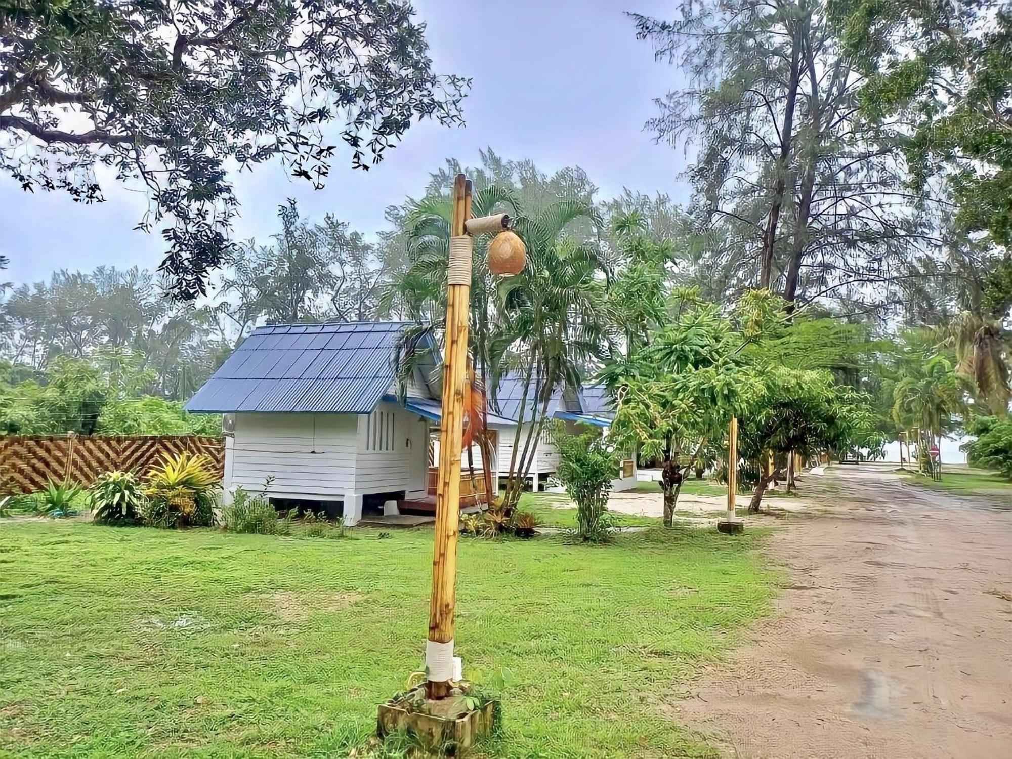 Pan Beachfront Resort Krabi كلونغ موانغ بيتش الغرفة الصورة
